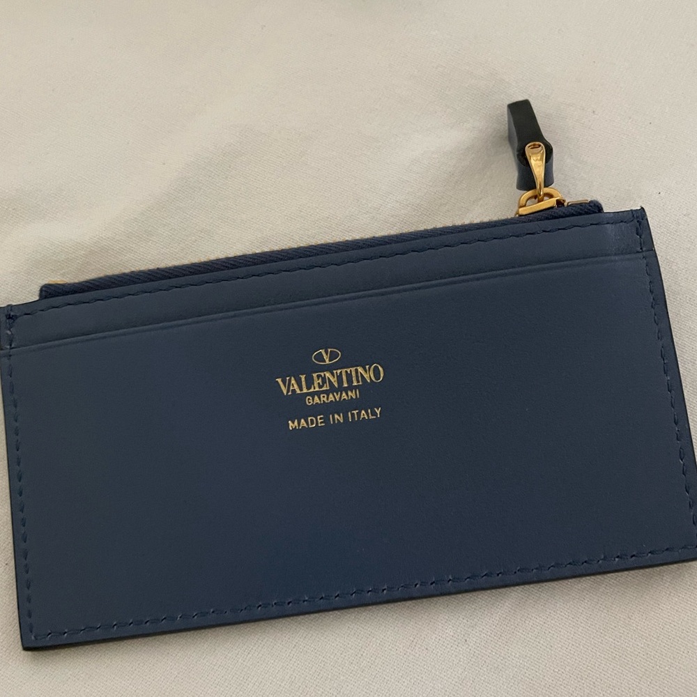 NWT Valentino card holder